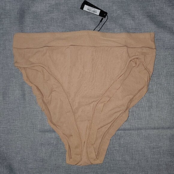 NWT SKIMS 3X Summer Mesh Brief CLAY - Picture 1 of 3